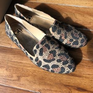 Gianni Bini studded leopard print flats